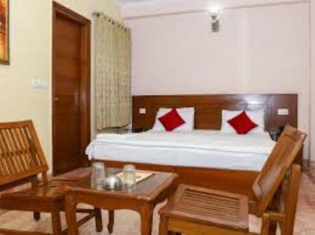 Indira International Inn Yeni Delhi Dış mekan fotoğraf