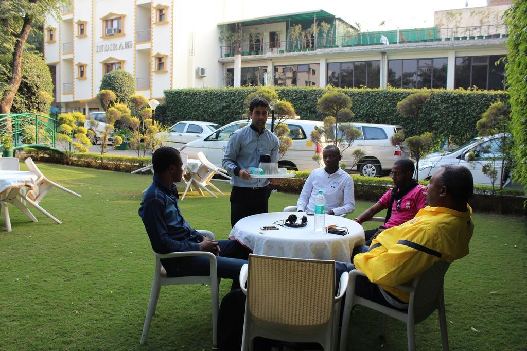 Indira International Inn Yeni Delhi Dış mekan fotoğraf