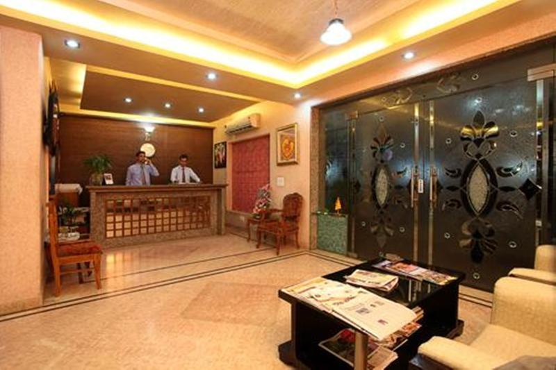 Indira International Inn Yeni Delhi Dış mekan fotoğraf